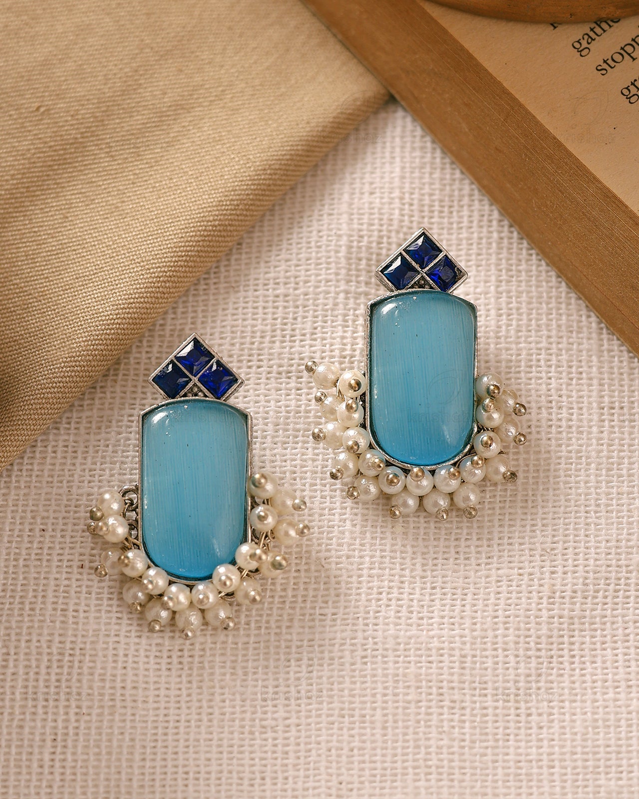 Pearl bead studs