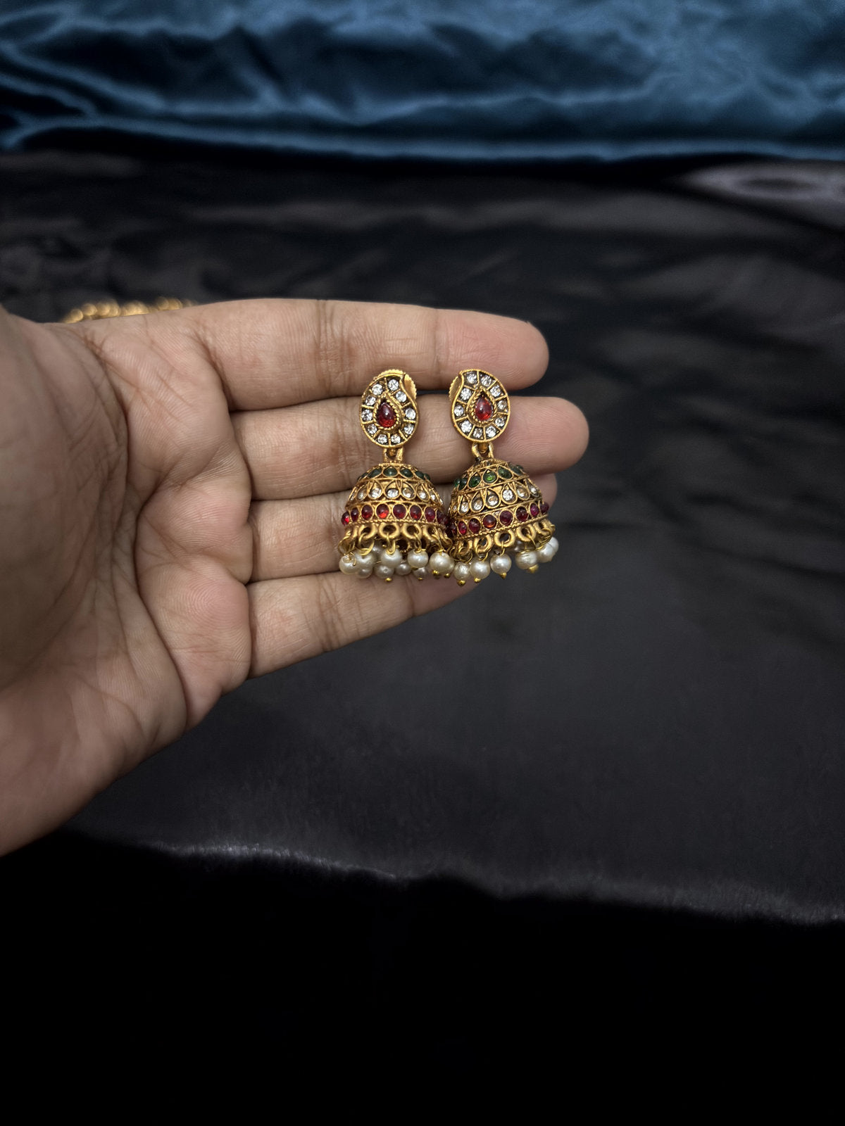 Elephant AD Stone Chocker